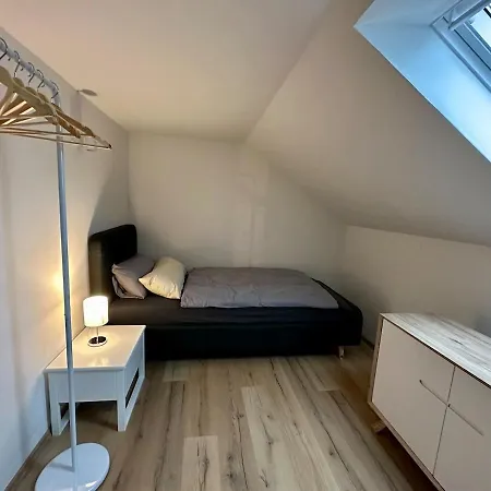 Helle 2-zimmer Mit 4 Betten, Naehe Innenstadt In Ruhiger Lage * Lünen