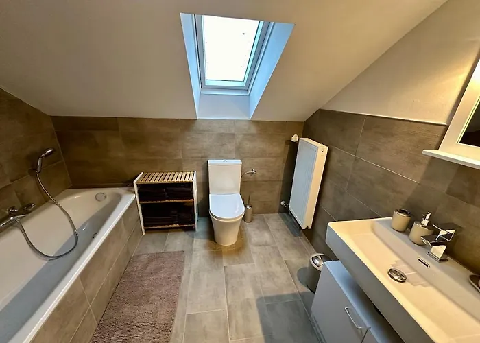 Helle 2-zimmer Mit 4 Betten, Naehe Innenstadt In Ruhiger Lage * Lünen